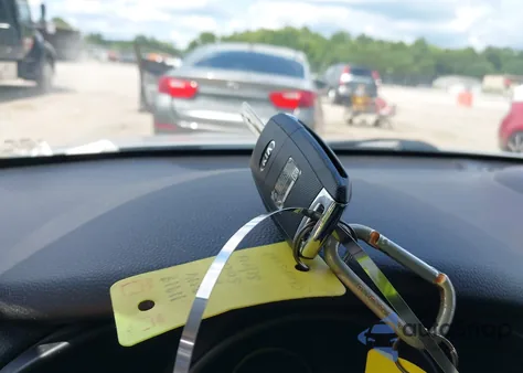 2016 Kia Soul z USA, uszkodzony, nr VIN KNDJN2A2XG7854822